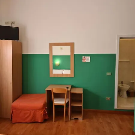 Πανσιόν Santa Lucia