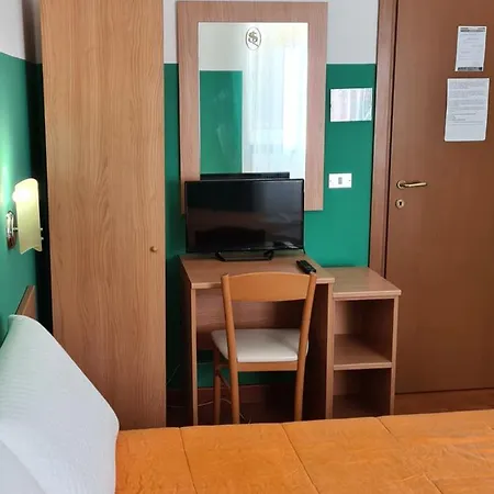 Πανσιόν Santa Lucia Σαν Τζιοβάνι Ροτόντο