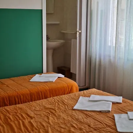 Santa Lucia 4*