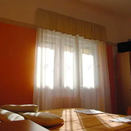 Πανσιόν Santa Lucia Σαν Τζιοβάνι Ροτόντο